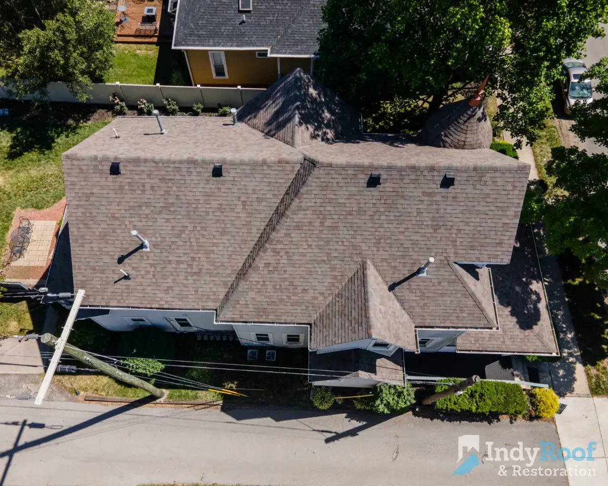 Architectural shingles with ridge vent completed in Chatham Hills, Westfield, IN (May 2025)