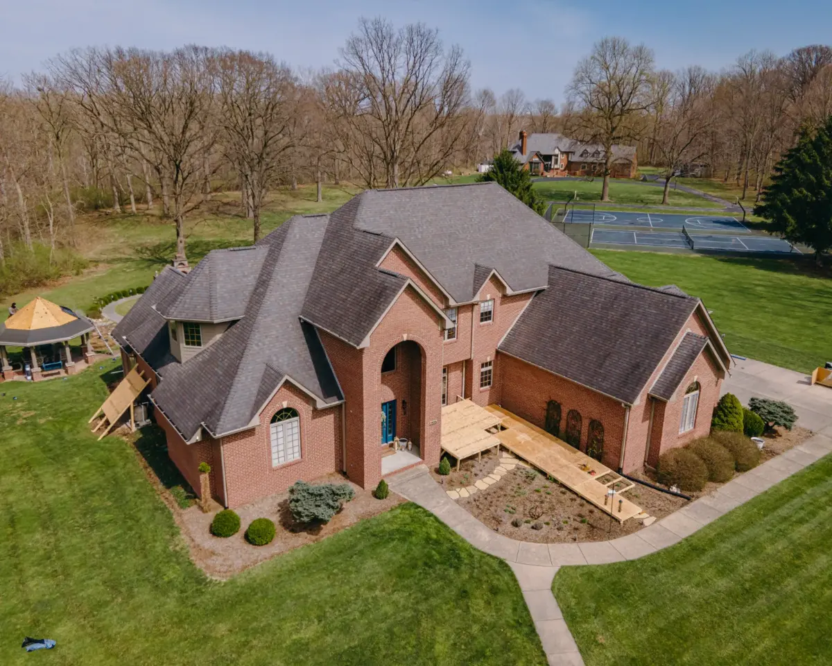 Architectural asphalt shingles before restoration in Viking Meadows, Westfield, IN